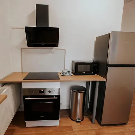 Maison Avec Jardin - Centre De *