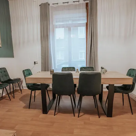 Maison Avec Jardin - Centre De *